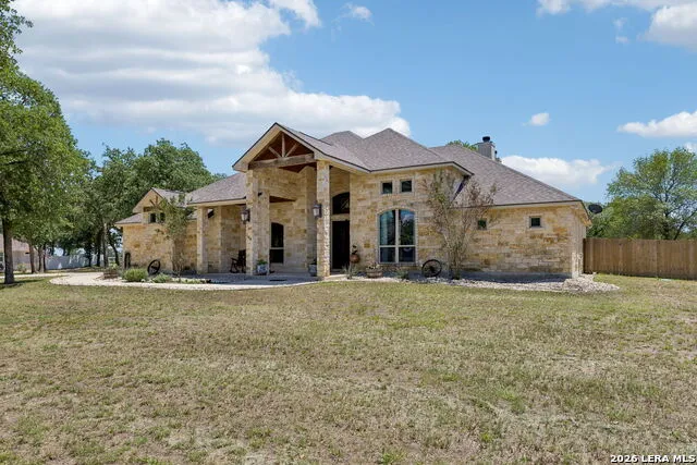 148 Woodlands La Vernia, TX 78121