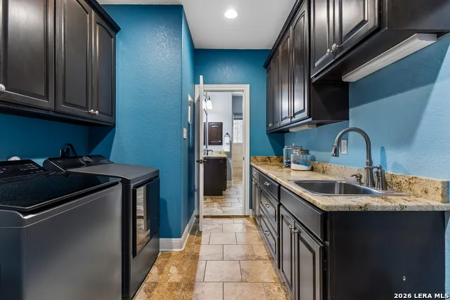 148 Woodlands La Vernia, TX 78121