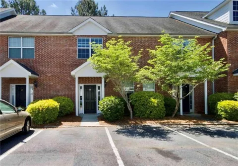 24 Intown Place
