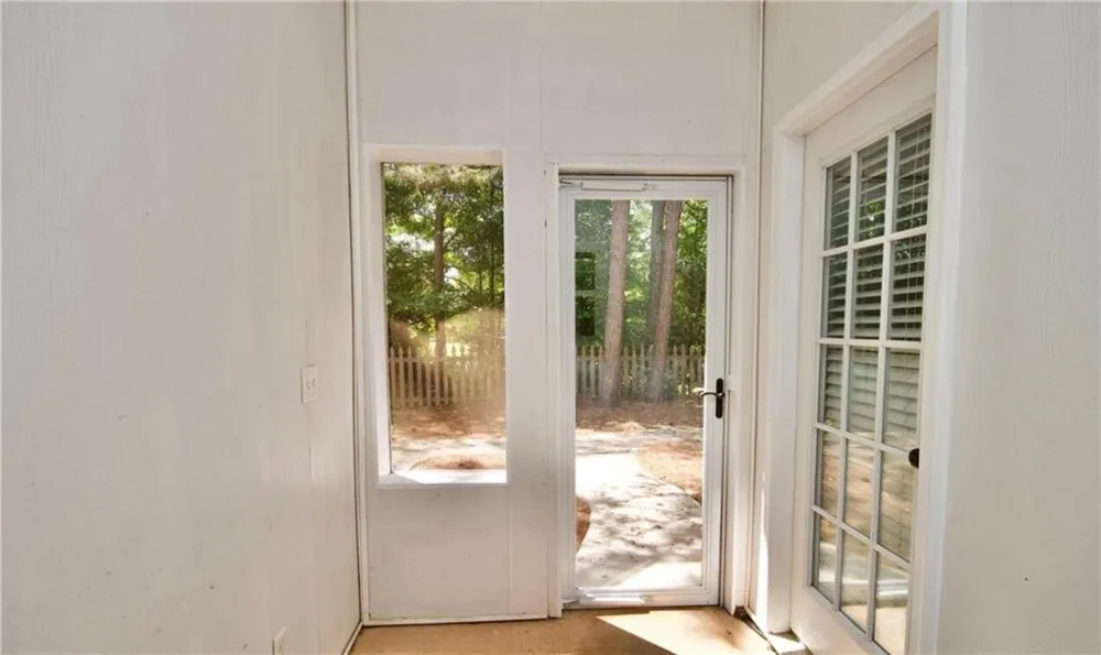 24 Intown Place Fayetteville, GA 30214