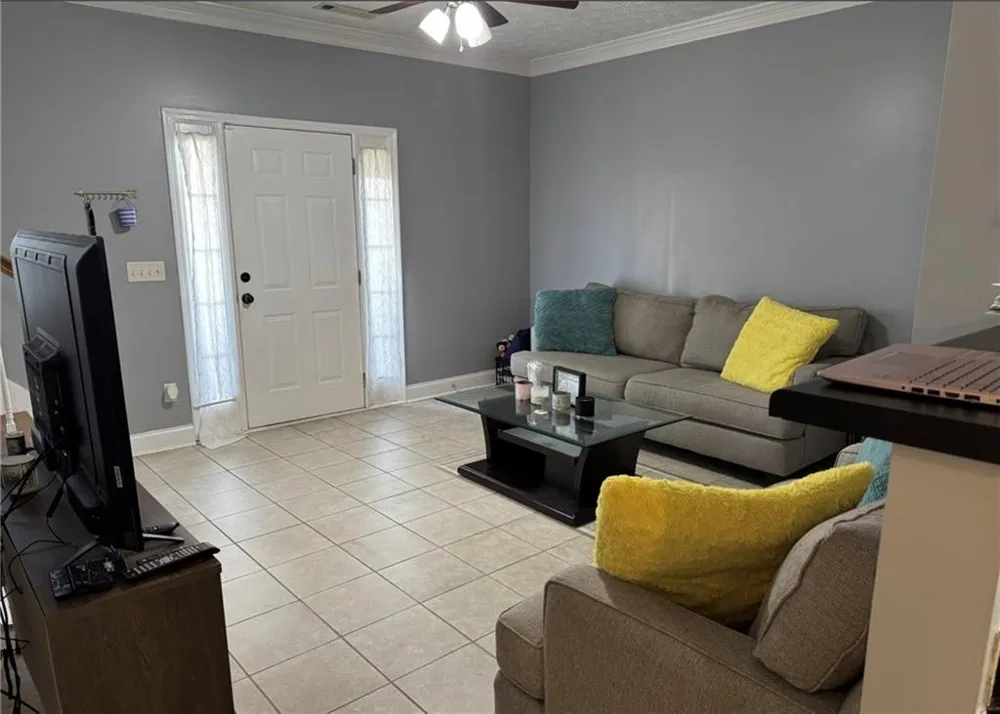 24 Intown Place Fayetteville, GA 30214