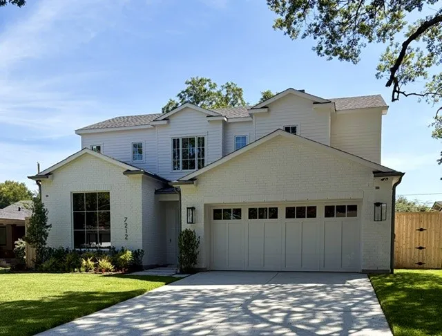 7212 Wake Forrest Drive Dallas, TX 75214