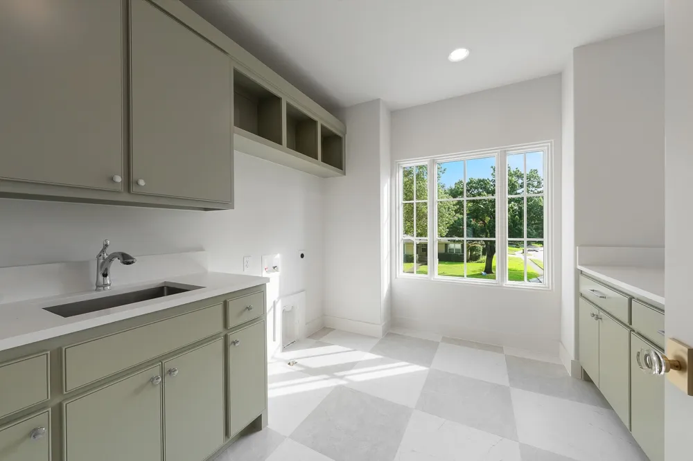 7212 Wake Forrest Drive Dallas, TX 75214