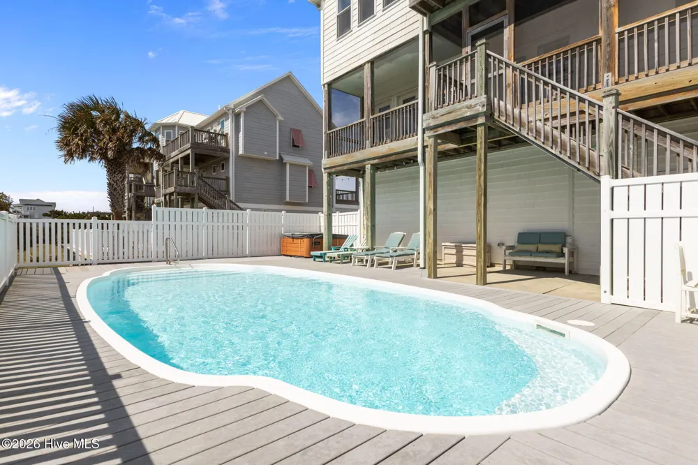 2009 Emerald Drive Emerald Isle, NC 28594