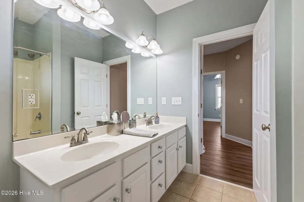 2009 Emerald Drive Emerald Isle, NC 28594