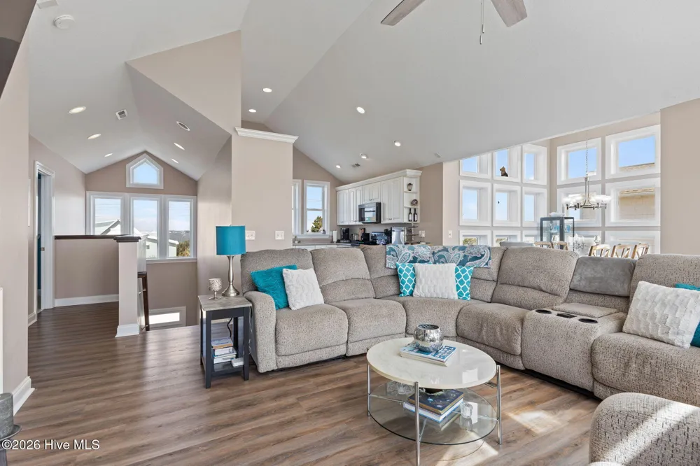 2009 Emerald Drive Emerald Isle, NC 28594