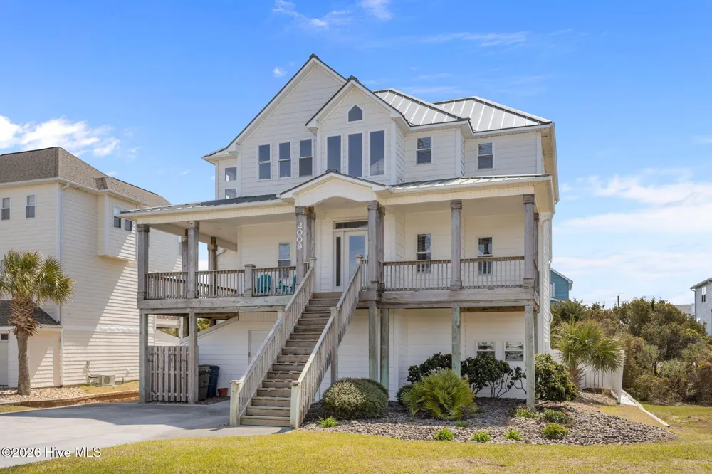 2009 Emerald Drive Emerald Isle, NC 28594