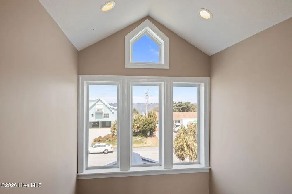 2009 Emerald Drive Emerald Isle, NC 28594
