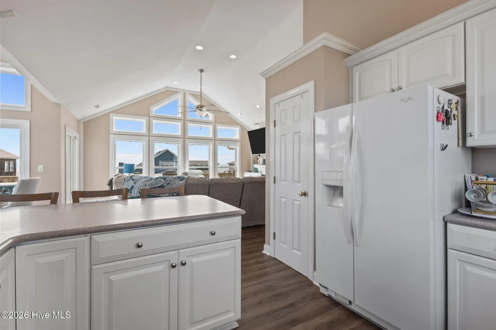 2009 Emerald Drive Emerald Isle, NC 28594