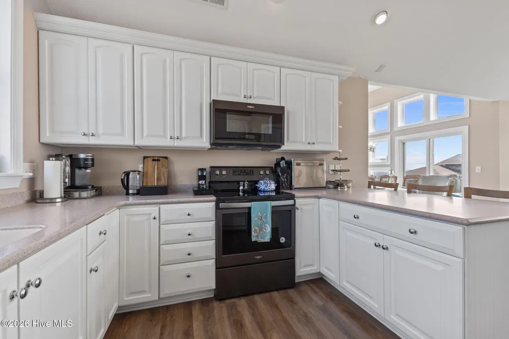 2009 Emerald Drive Emerald Isle, NC 28594
