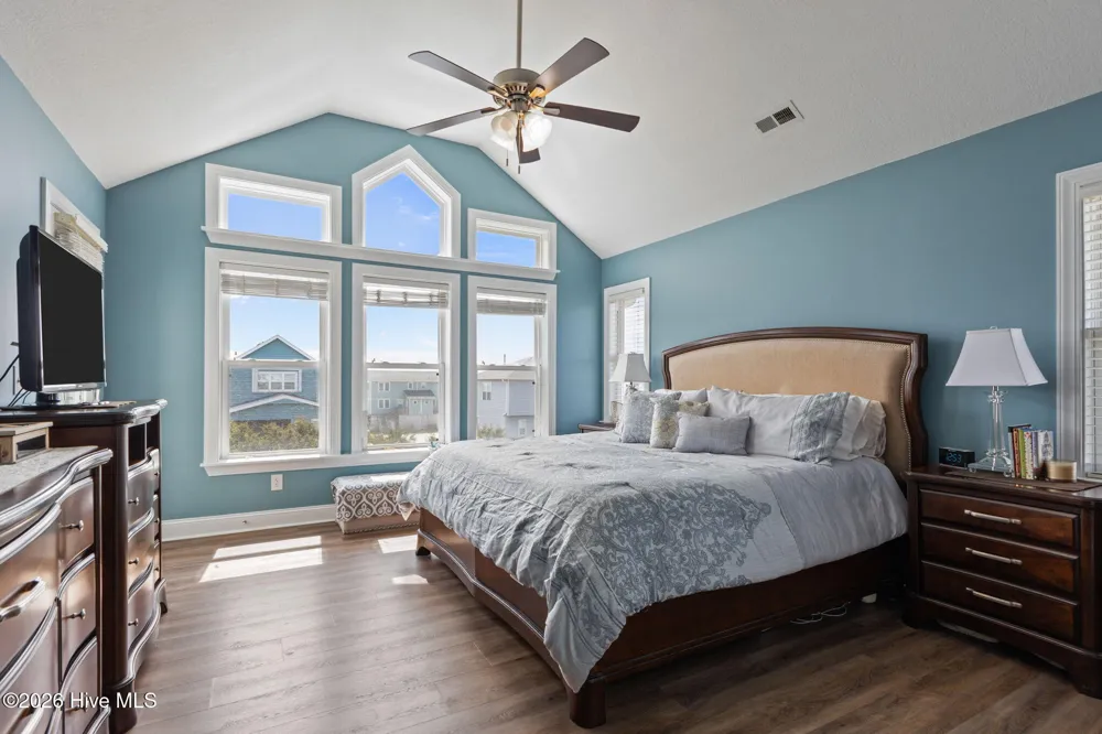2009 Emerald Drive Emerald Isle, NC 28594