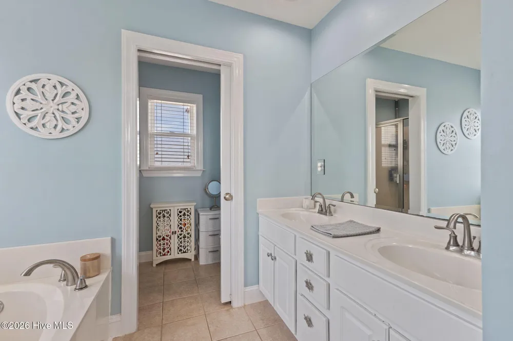 2009 Emerald Drive Emerald Isle, NC 28594