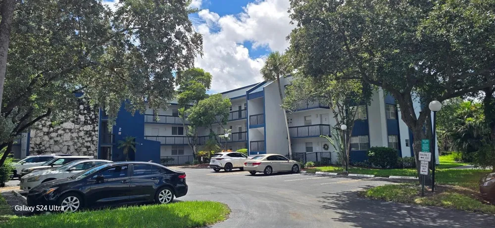 3210 HOLIDAY SPRINGS BOULEVARD #2-110 Margate, FL 33063