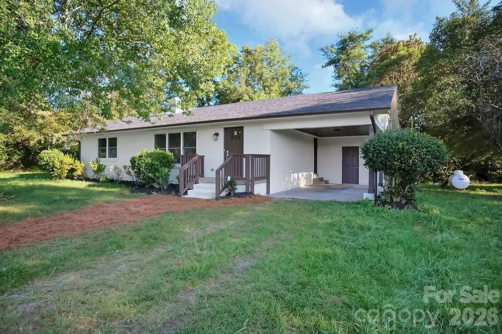 238 Davis Road Shelby, NC 28152