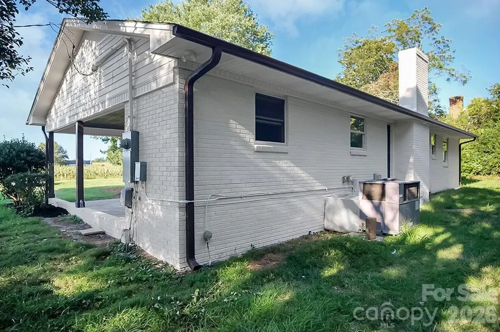 238 Davis Road Shelby, NC 28152