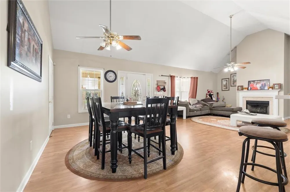 788 Nesbit Loop NE Resaca, GA 30735