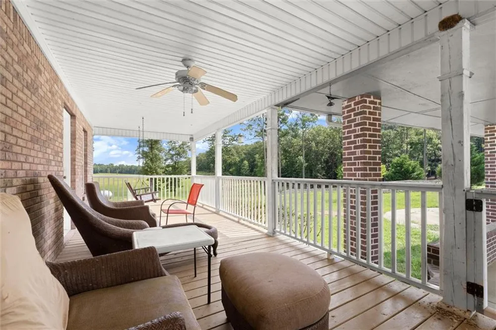 788 Nesbit Loop NE Resaca, GA 30735