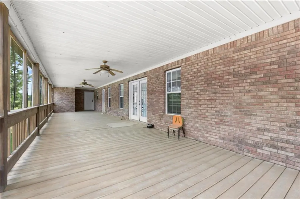 788 Nesbit Loop NE Resaca, GA 30735