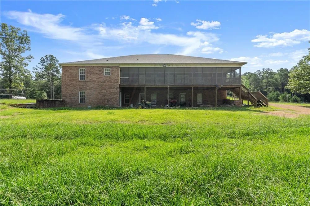 788 Nesbit Loop NE Resaca, GA 30735