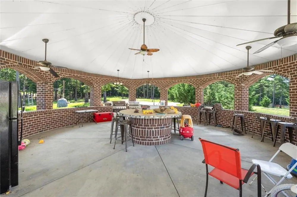 788 Nesbit Loop NE Resaca, GA 30735