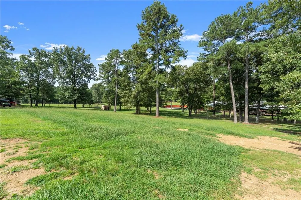 788 Nesbit Loop NE Resaca, GA 30735