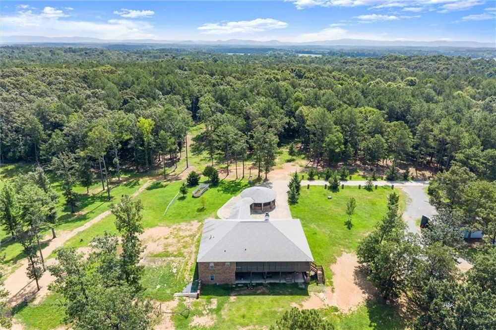 788 Nesbit Loop NE Resaca, GA 30735