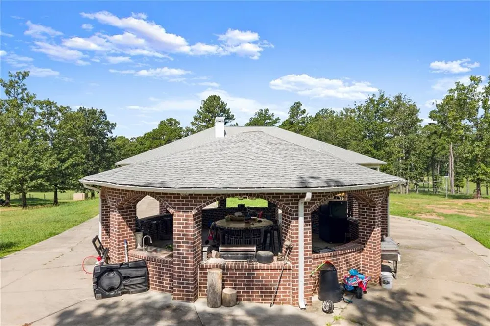 788 Nesbit Loop NE Resaca, GA 30735