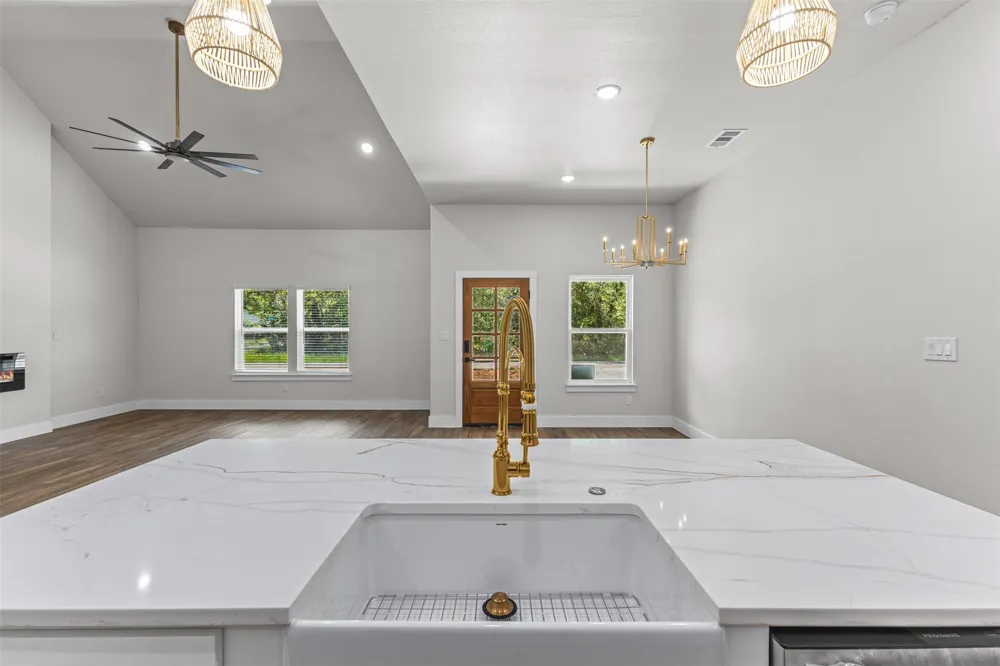 113 Nina Street Payne Springs, TX 75156