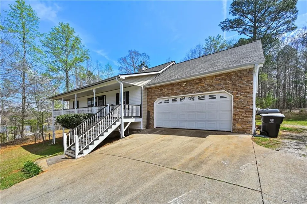 125 Tricias Way Temple, GA 30179