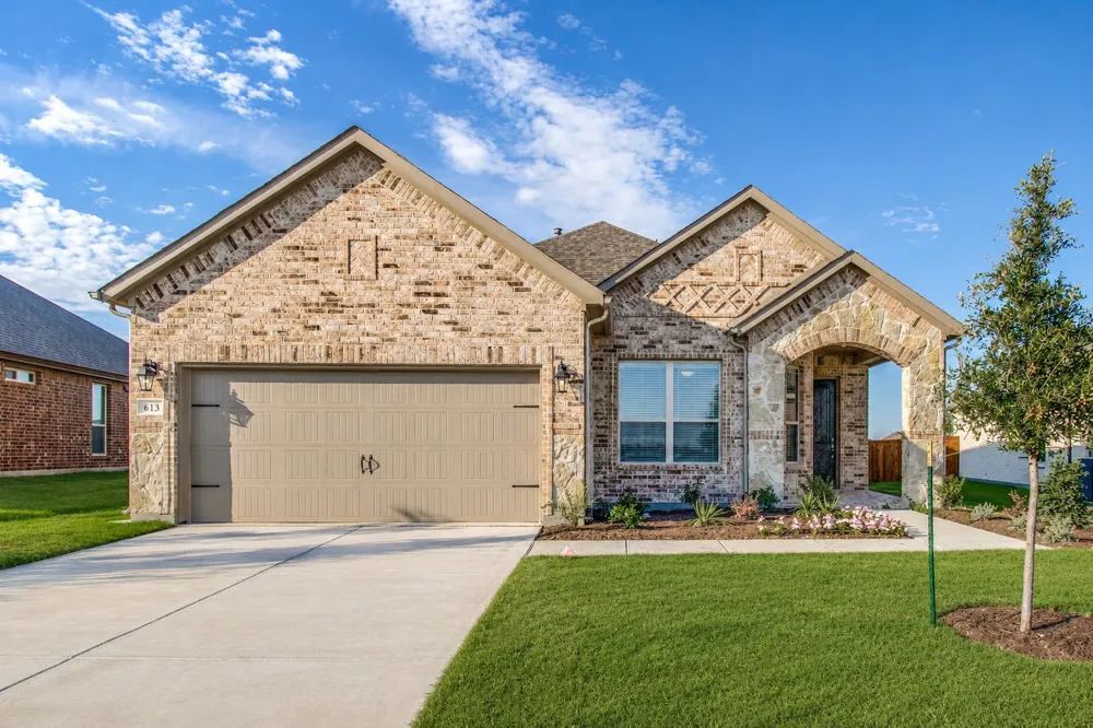 613 Cowboy Way Anna, TX 75409