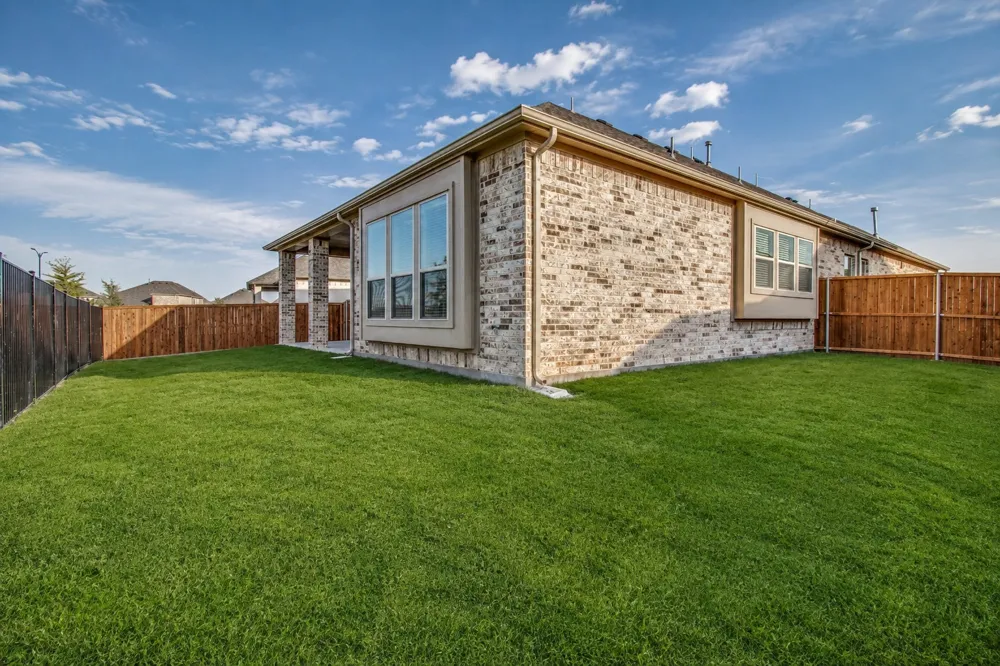 613 Cowboy Way Anna, TX 75409
