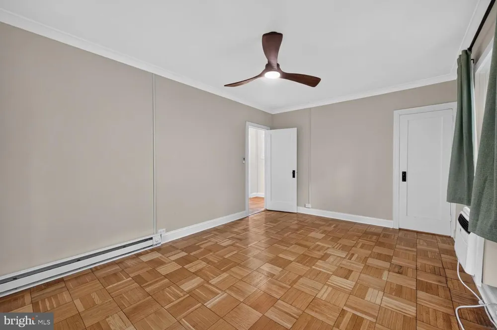 1557 MOUNT EAGLE PLACE Alexandria, VA 22302
