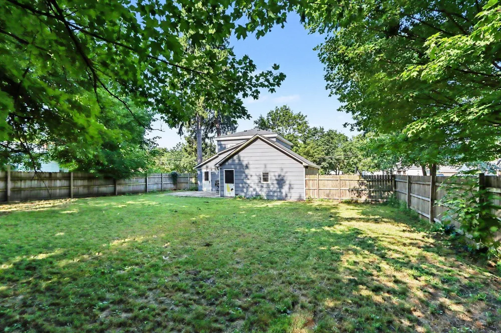 508 Niles Street Paw Paw, MI 49079