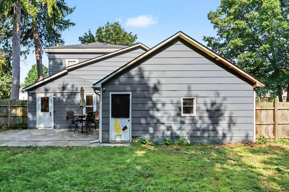 508 Niles Street Paw Paw, MI 49079