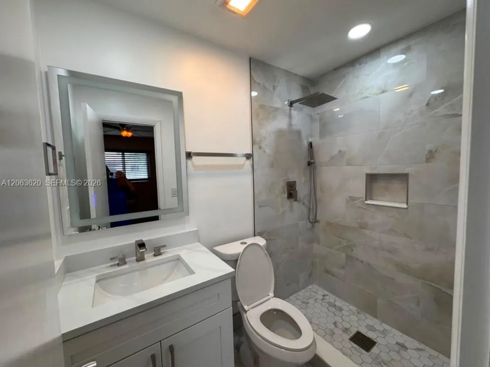 18331 NW 2nd Ct Miami Gardens, FL 33169