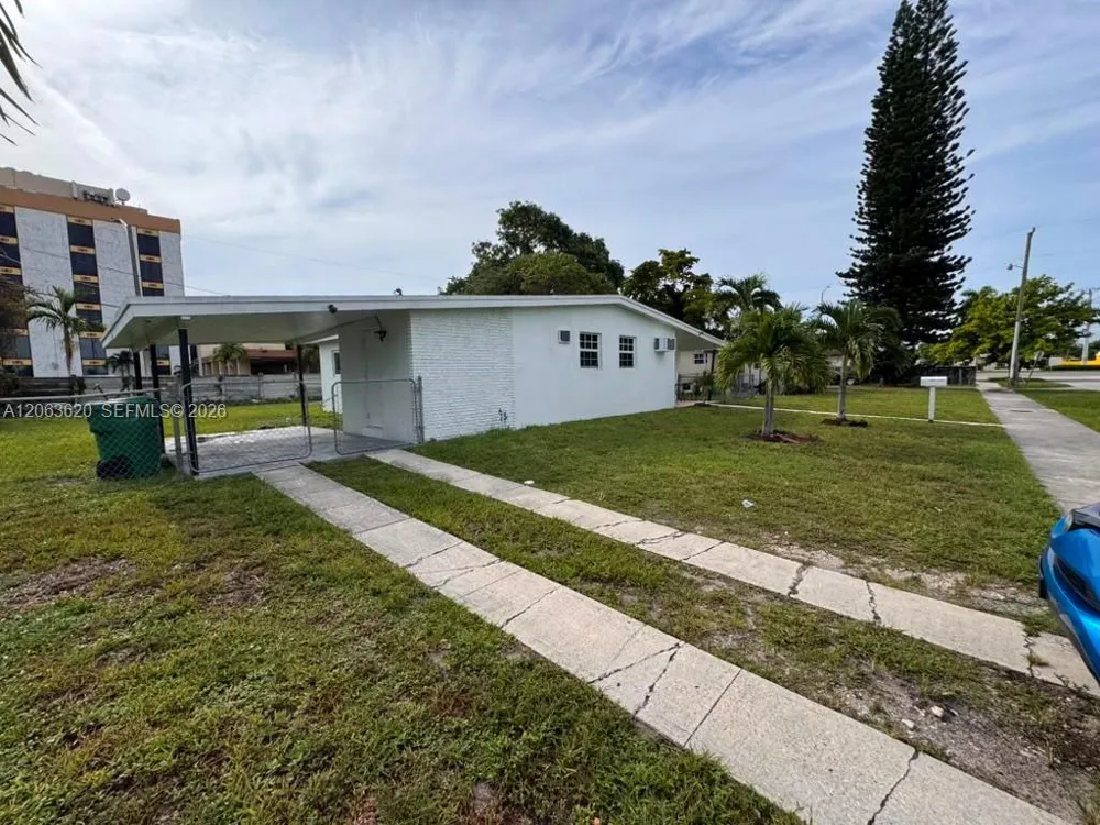 18331 NW 2nd Ct Miami Gardens, FL 33169