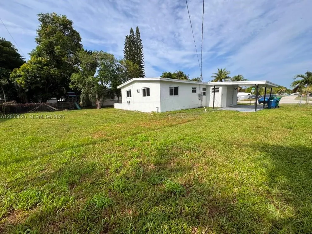 18331 NW 2nd Ct Miami Gardens, FL 33169