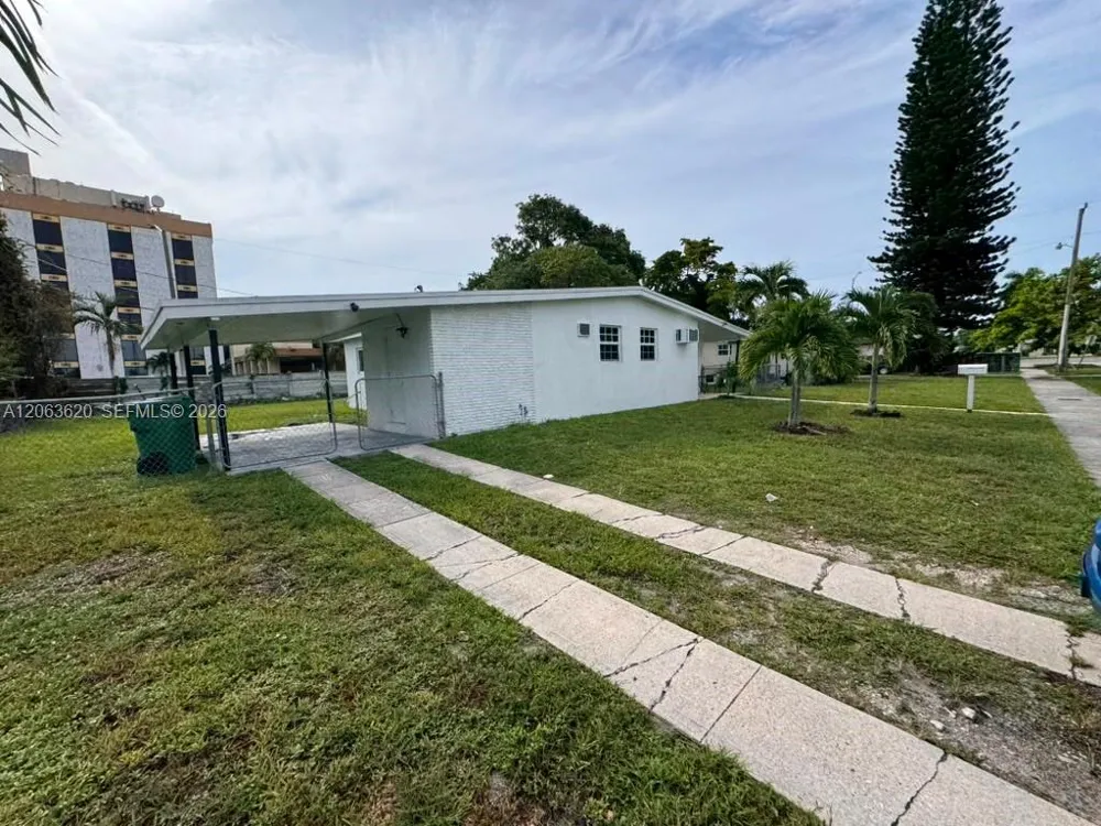 18331 NW 2nd Ct Miami Gardens, FL 33169