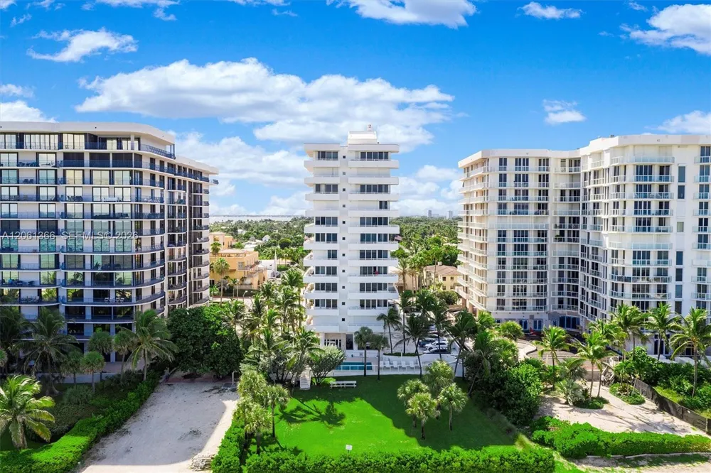 8911 Collins Ave #802 Surfside, FL 33154