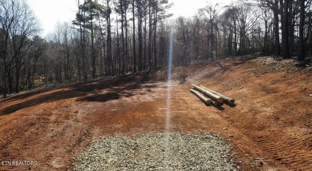 969 County Rd Delano, TN 37325