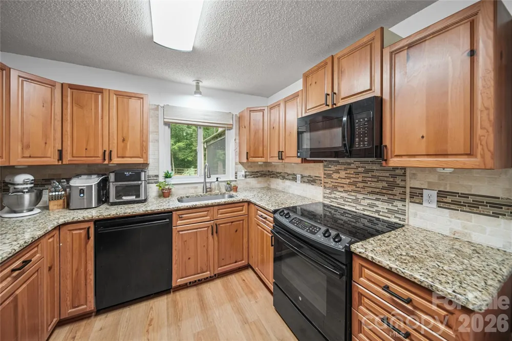 2141 Moonstone Drive Concord, NC 28025