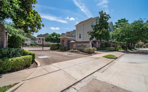 3001 Murworth Drive #1805