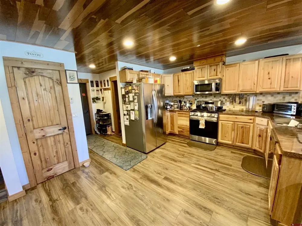 718 11Th Street #B Gunnison, CO 81230