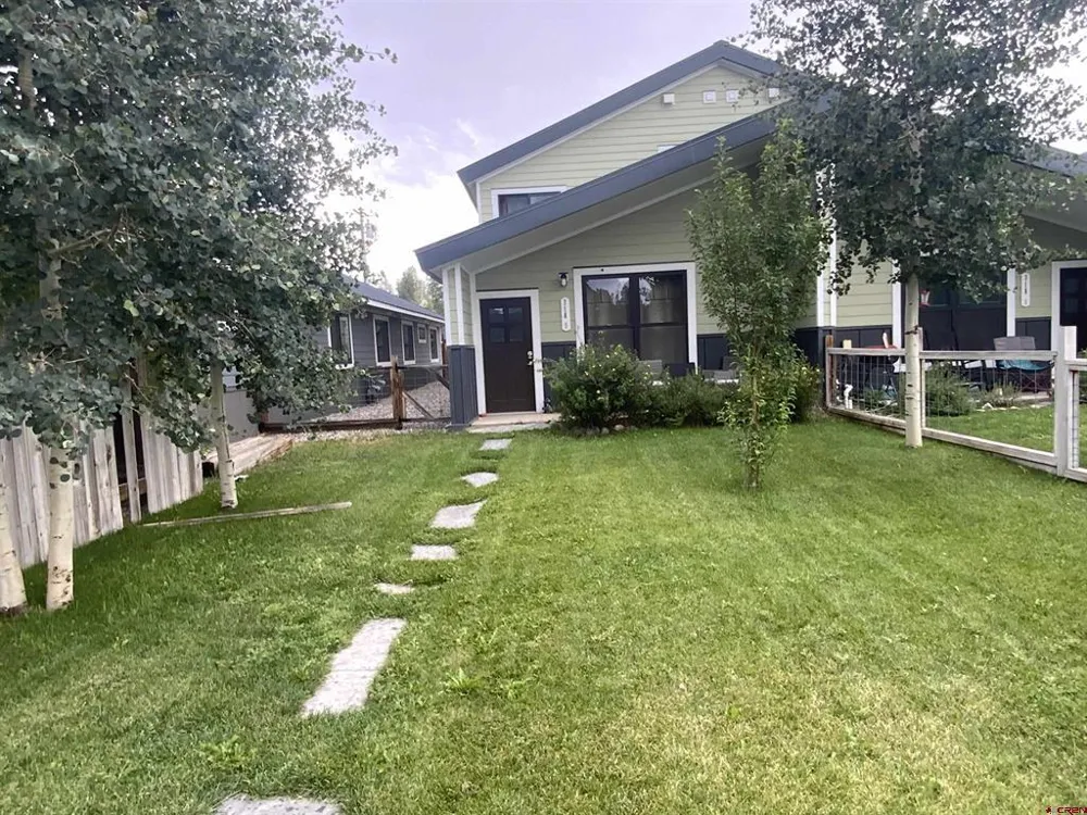 718 11Th Street #B Gunnison, CO 81230