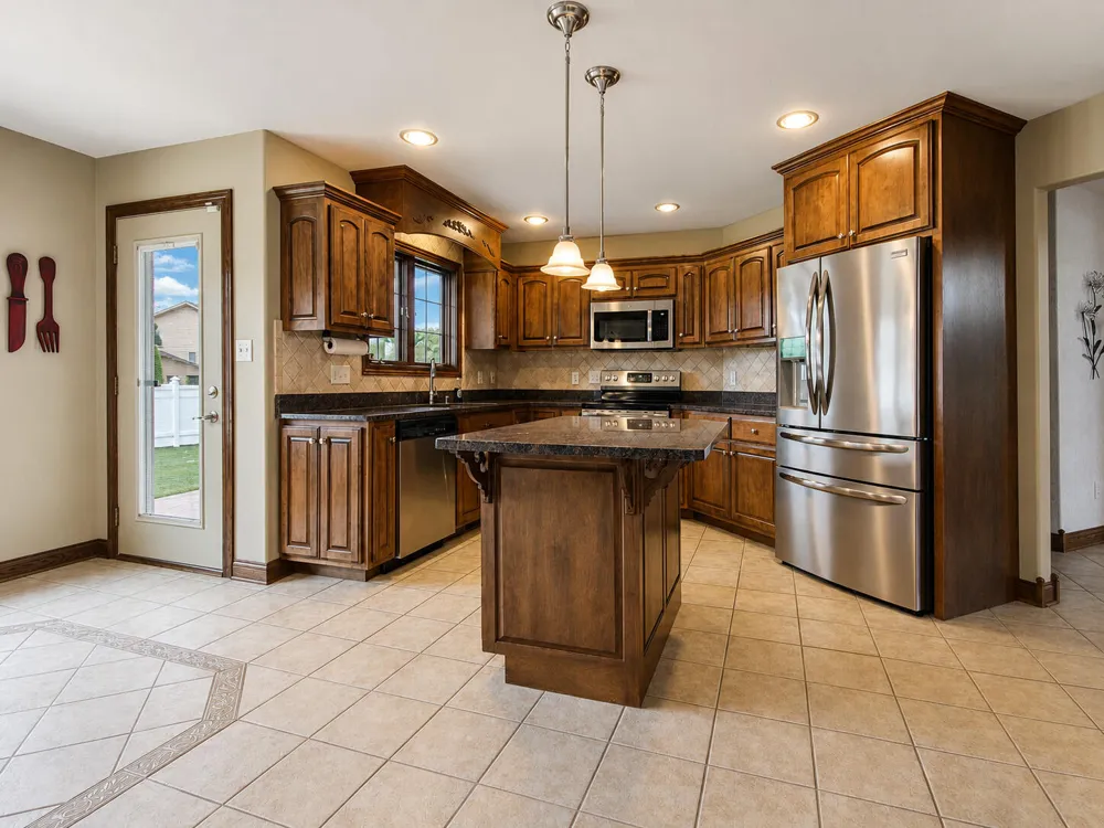 2614 Lancelot Lane Dyer, IN 46311