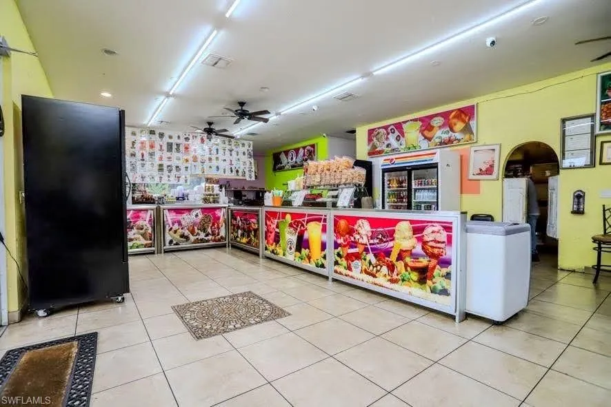 155 W Cowboy Way Labelle, FL 33935