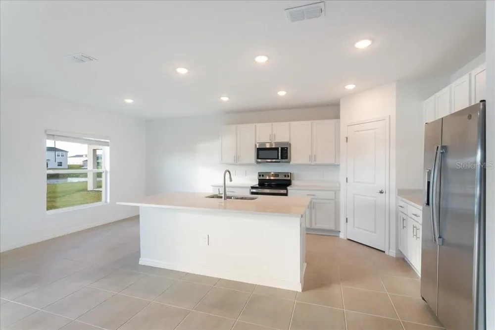 254 AMBER WAY Kissimmee, FL 34758