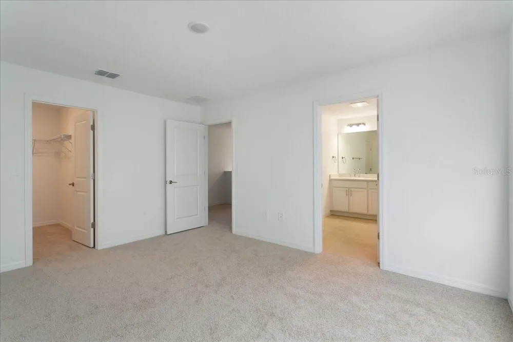 254 AMBER WAY Kissimmee, FL 34758