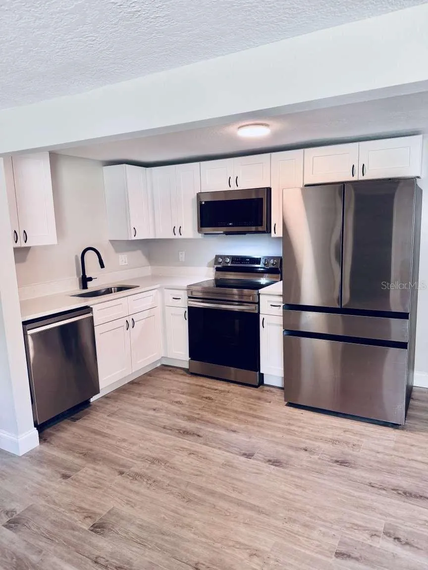 3329 LYNN DRIVE Lakeland, FL 33805
