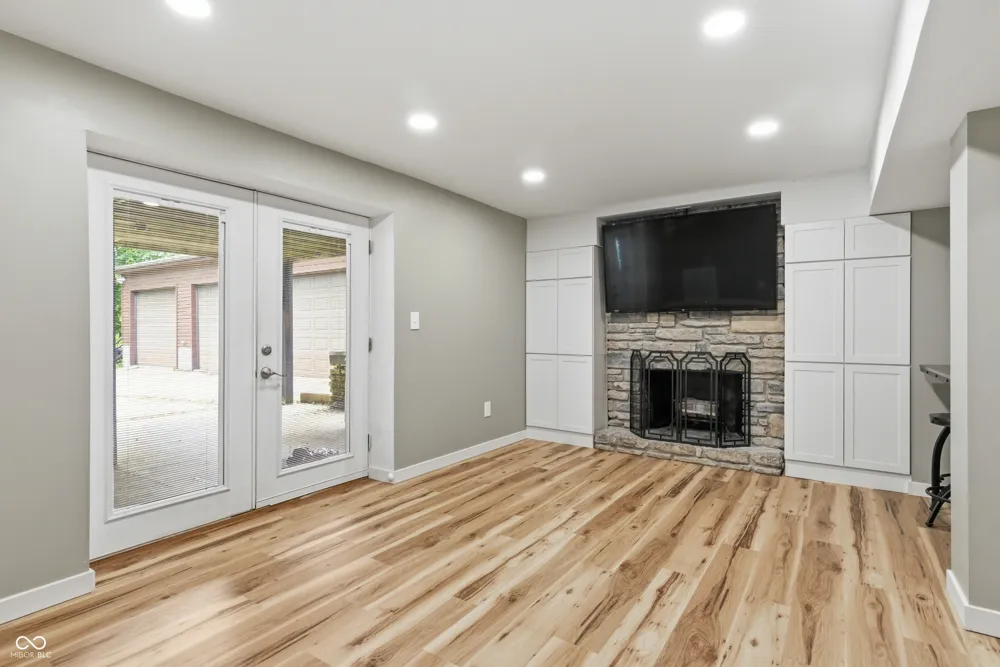 15126 State Road 101 Brookville, IN 47012